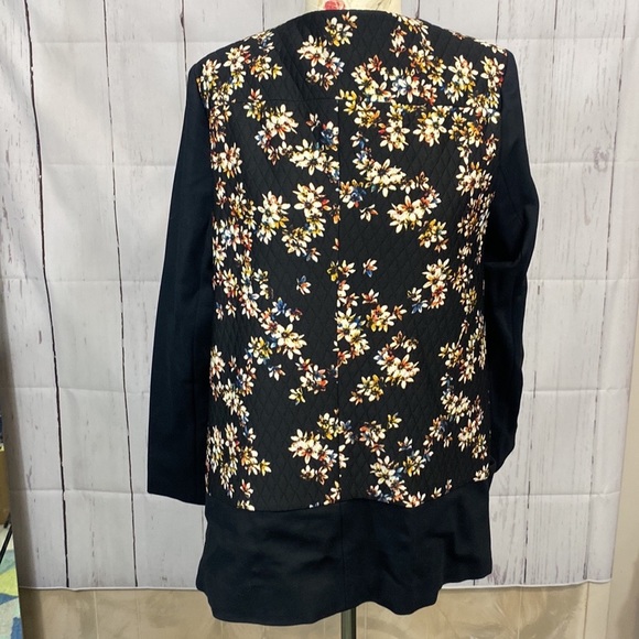 LOGO by Lori Goldstein floral coat - Picture 10 of 10